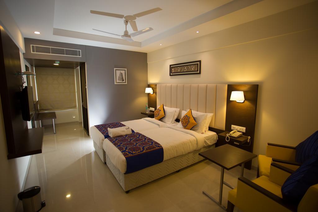 Ganpat Grand Otel Palni Dış mekan fotoğraf