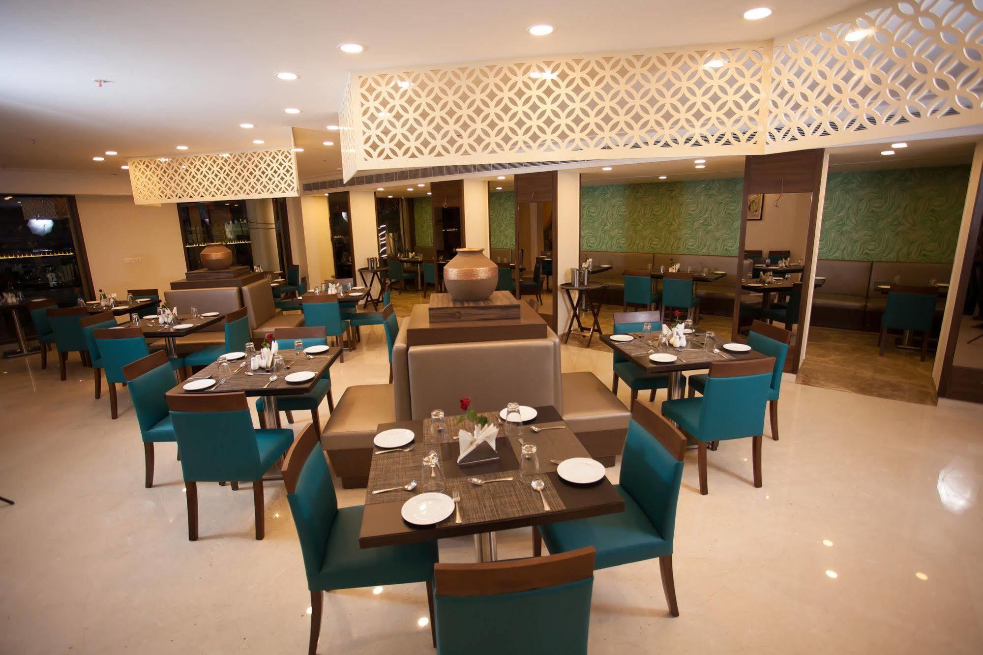 Ganpat Grand Otel Palni Dış mekan fotoğraf